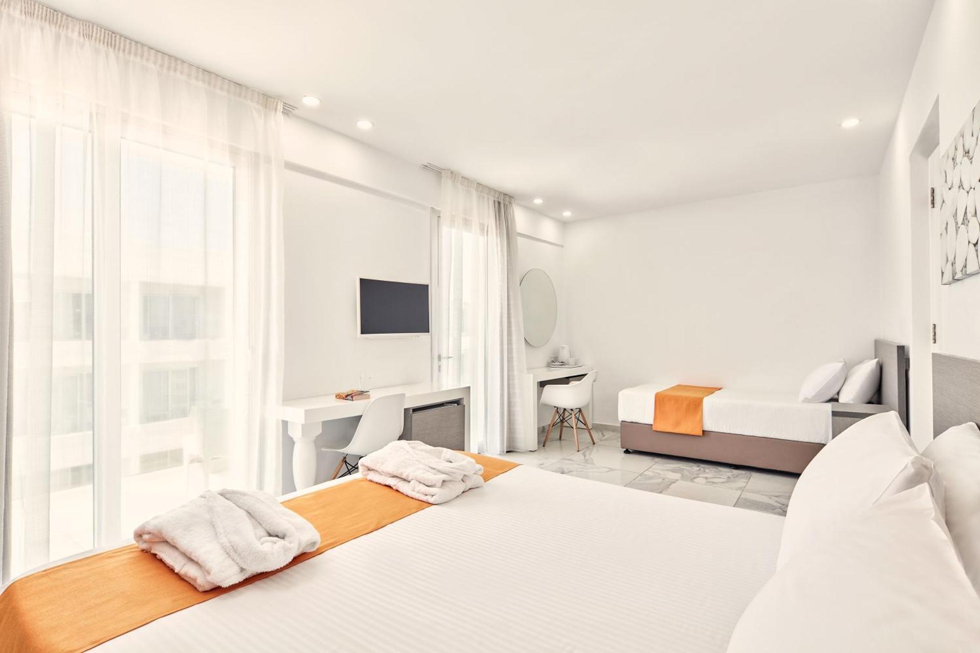 Atlantica Sancta Napa Hotel Айя Напа Екстериор снимка