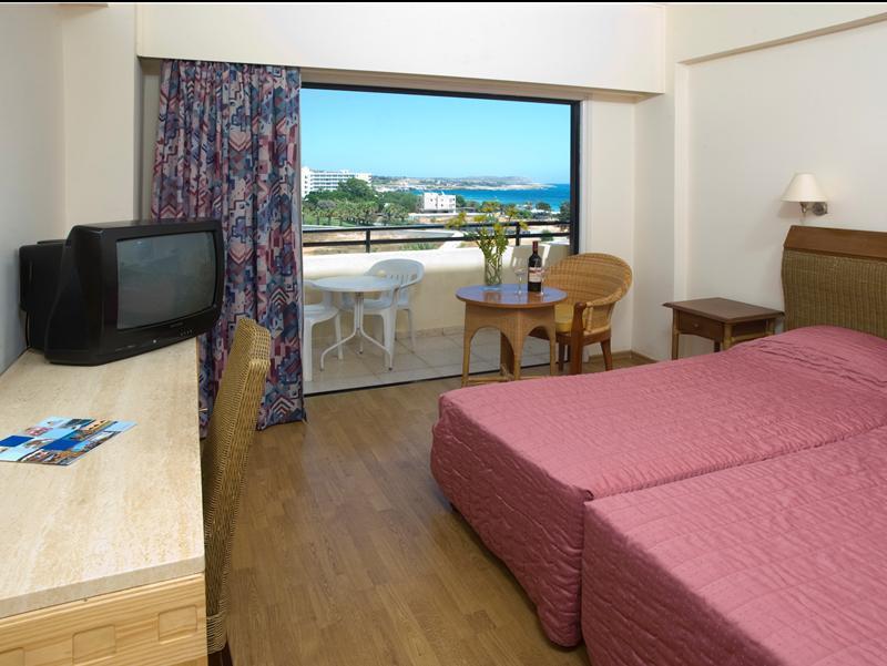 Atlantica Sancta Napa Hotel Айя Напа Екстериор снимка